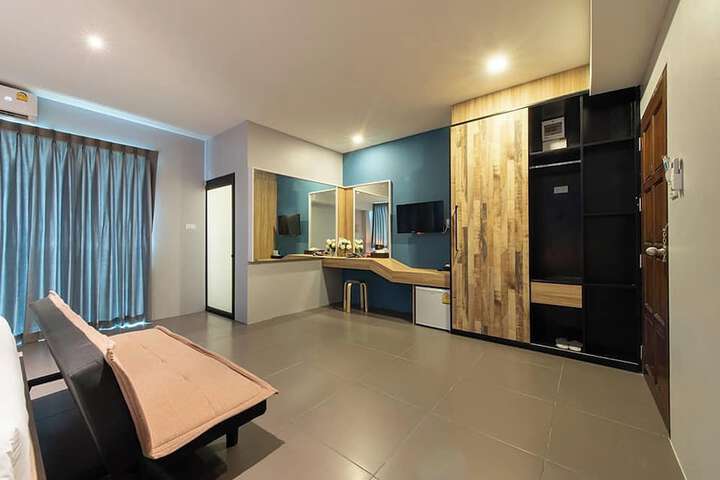 Room 19 of 31