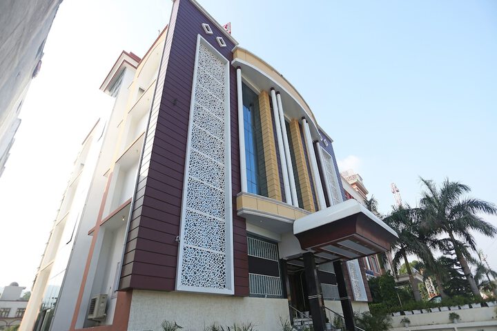 Hotel 3 of 19