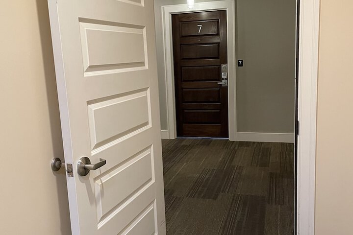 Ballroom/Hall 261 of 285