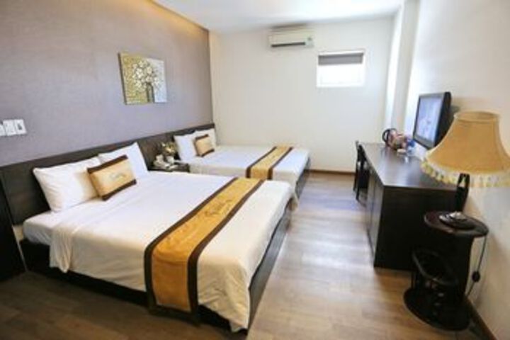 Room 21 of 64