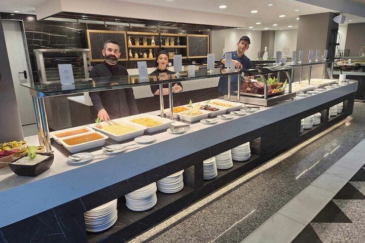 Dining 100 of 156