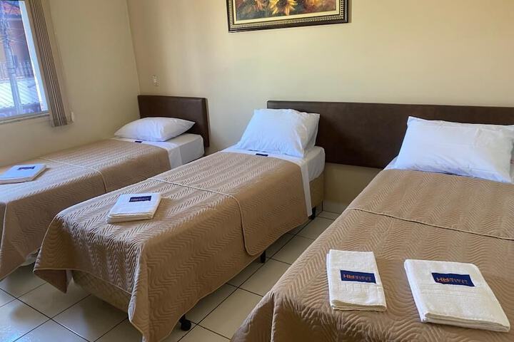 Room 4 of 18