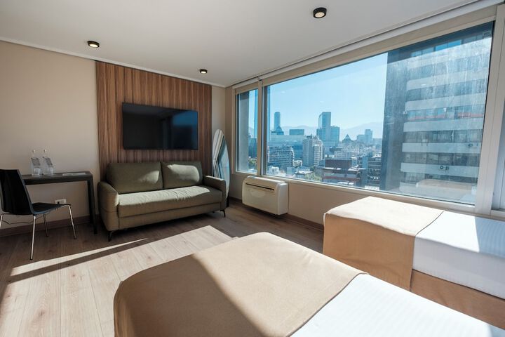Room 4 of 58