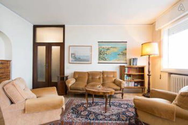 Room 16 of 16