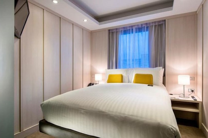 Room 16 of 58