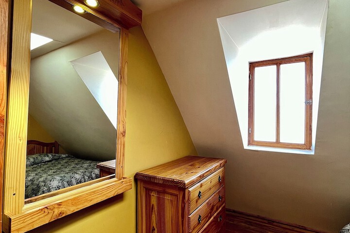 Room 19 of 44