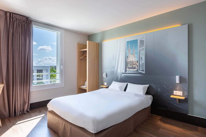 Room 16 of 42