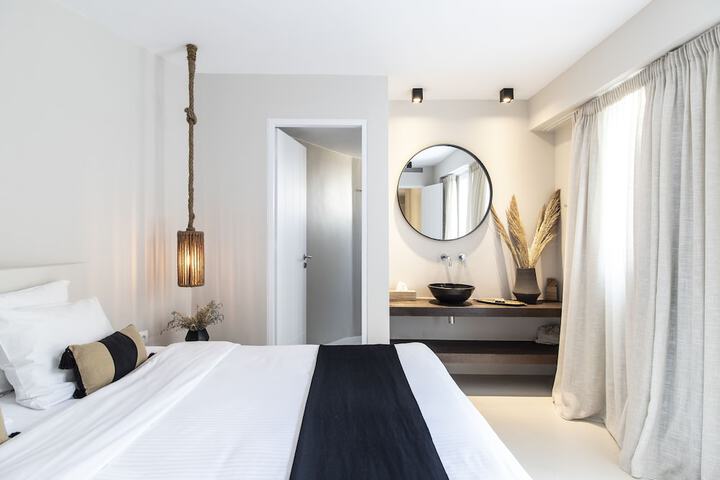 Room 15 of 173
