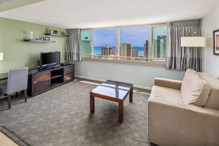 Room 7 of 26