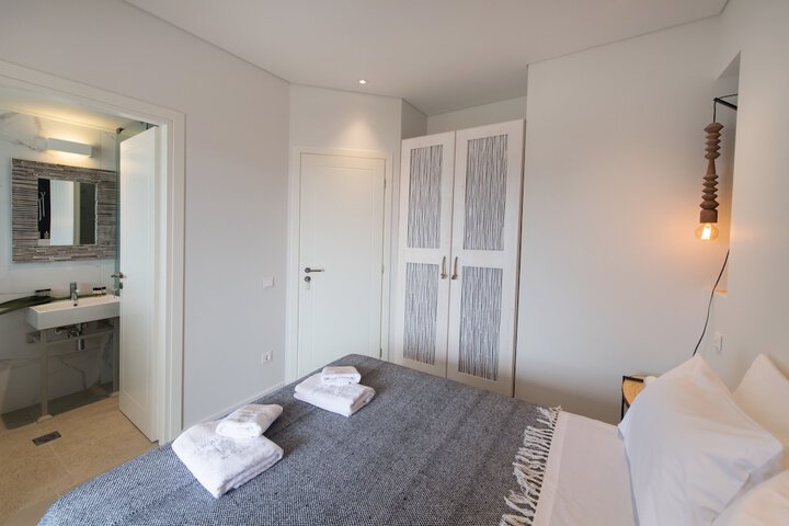 Room 9 of 191