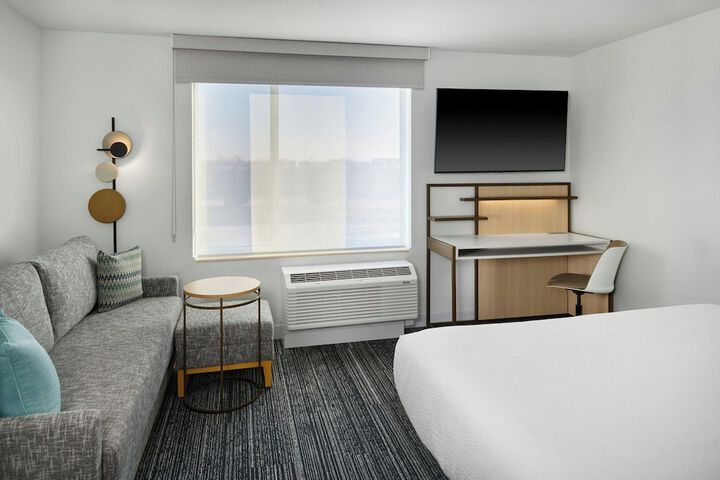 Room 8 of 47