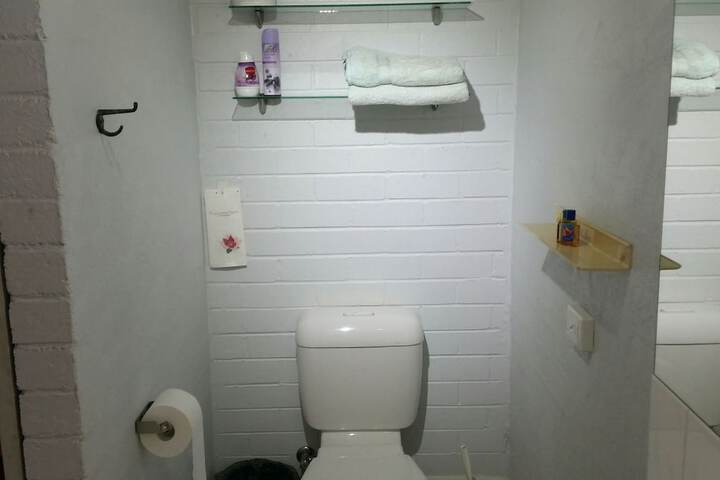 Room 15 of 72