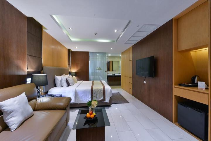 Room 20 of 44