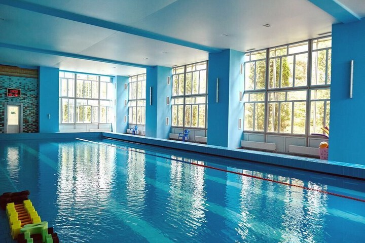 Pool 92 of 115