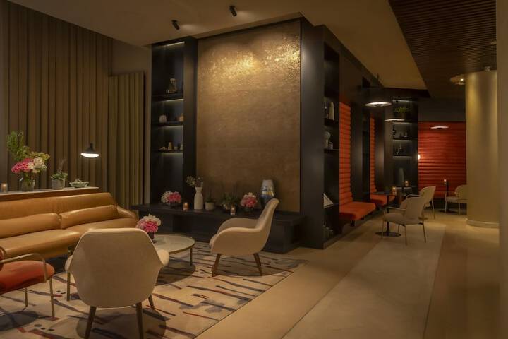 Lobby Entry