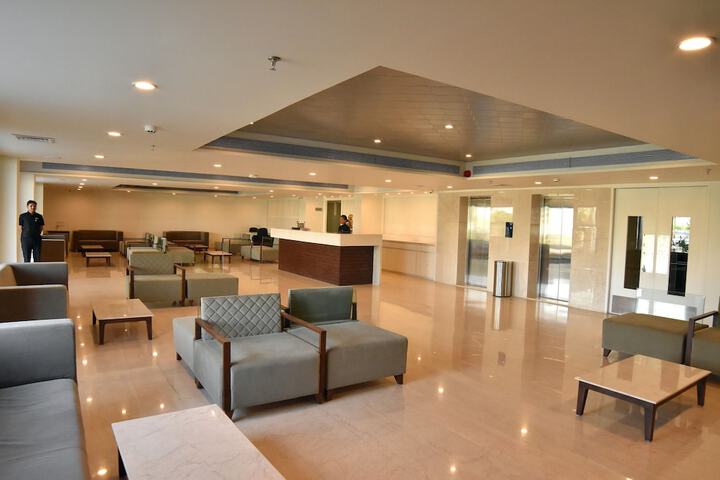 Hotel Interior 4 of 36