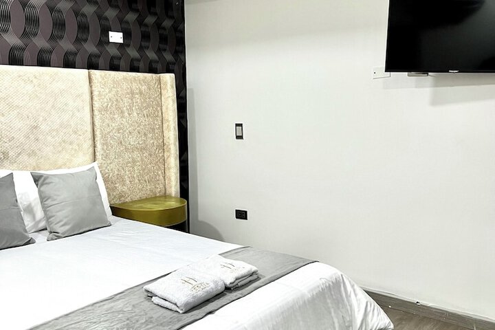 Room 41 of 87