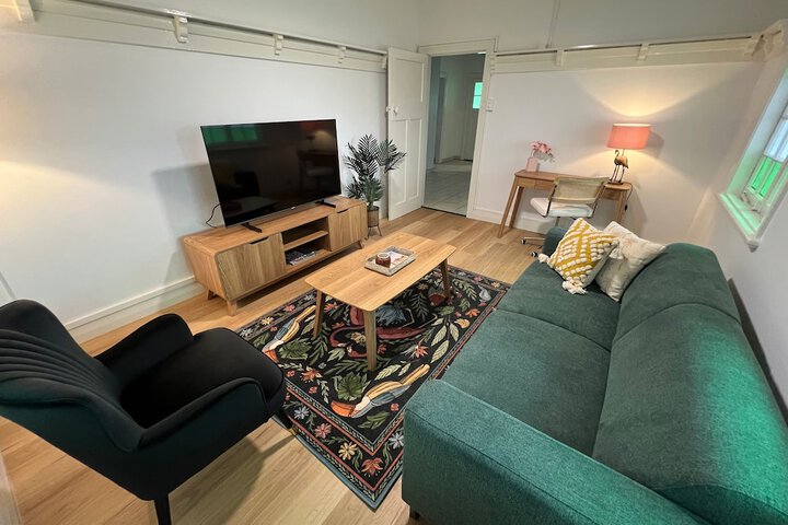 Room 7 of 17