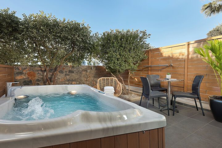 Terrace/Patio 127 of 133