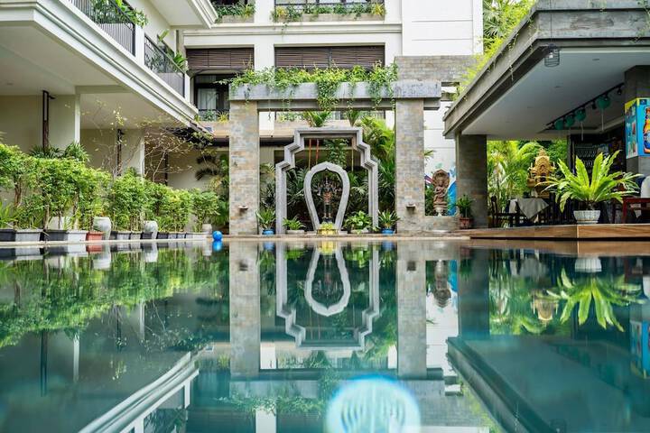 Pool 49 of 147