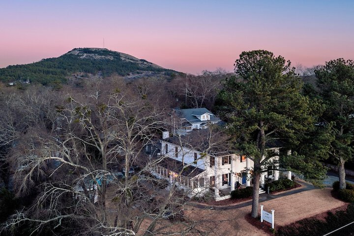 Stone Mountain Manor in Stone Mountain, GA