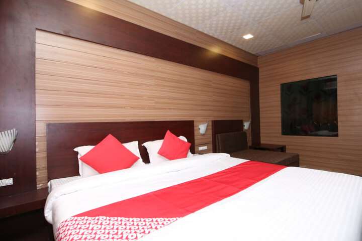Room 6 of 46