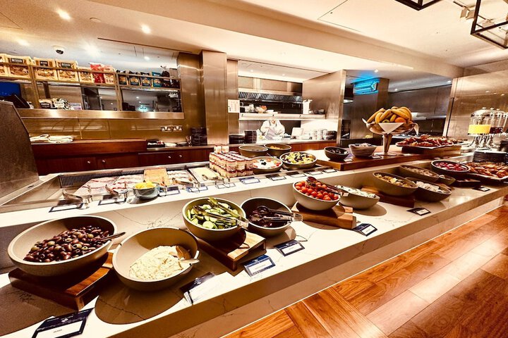 Dining 48 of 70