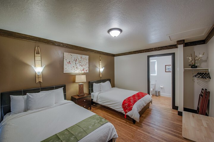 Room 2 of 16
