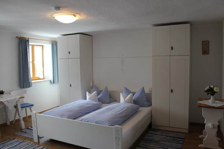 Room 11 of 55