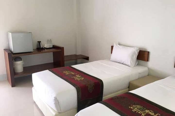 Room 15 of 51