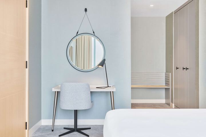 Room 50 of 260