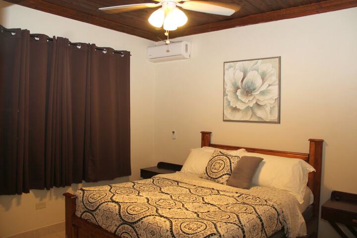 Room 19 of 83