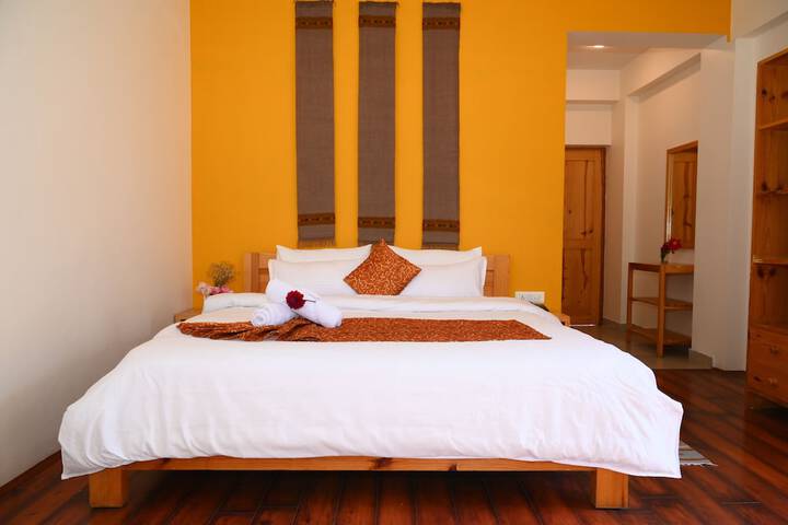 Room 21 of 61