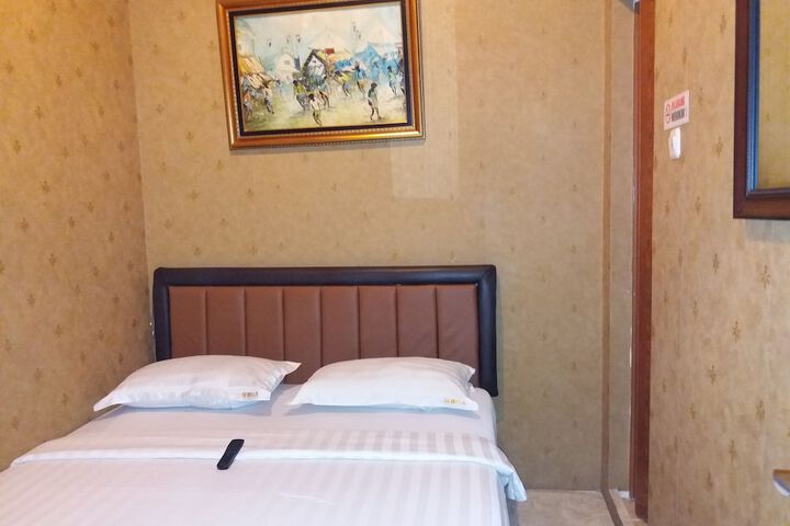 Room 16 of 63