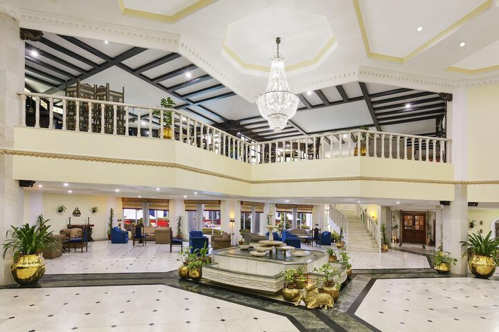 Lobby Entry