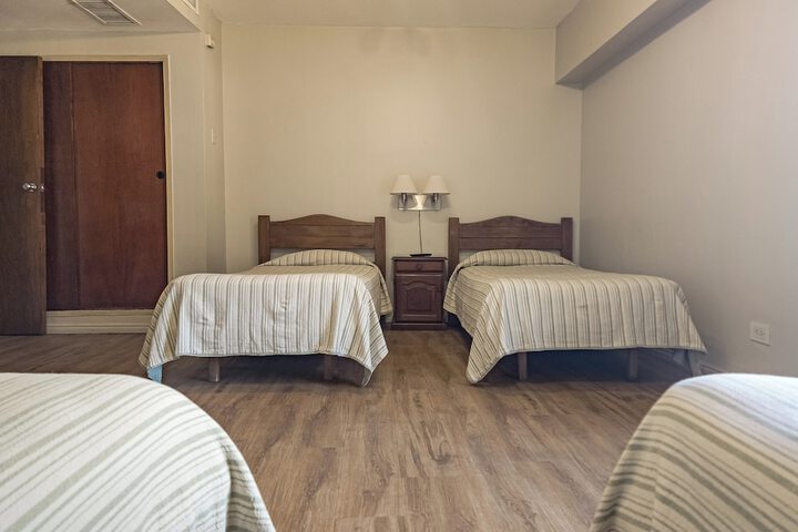 Room 18 of 64