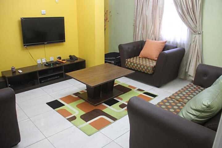 Room 19 of 28