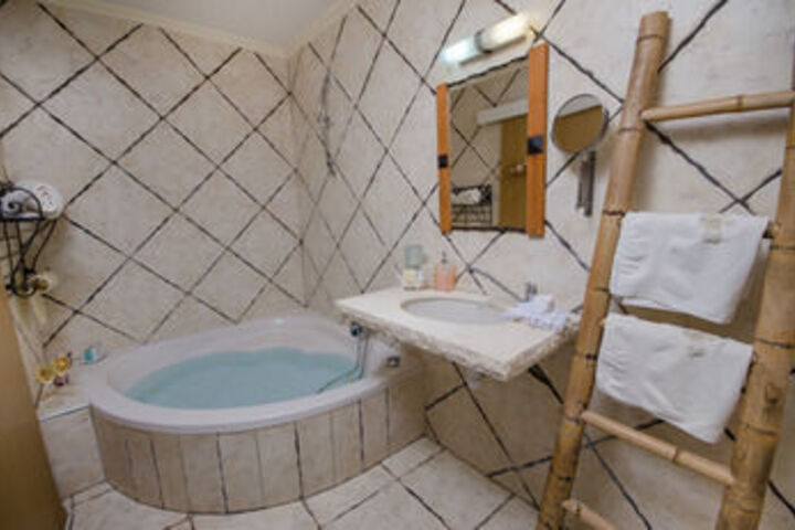 Room 4 of 26