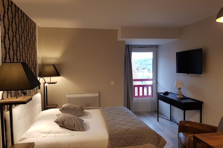 Room 4 of 54