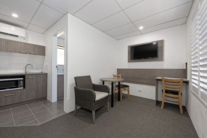 Room 14 of 26