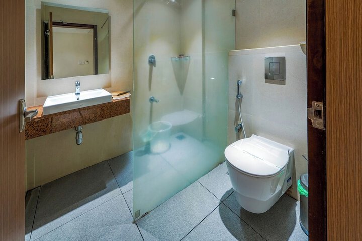 Room 7 of 22