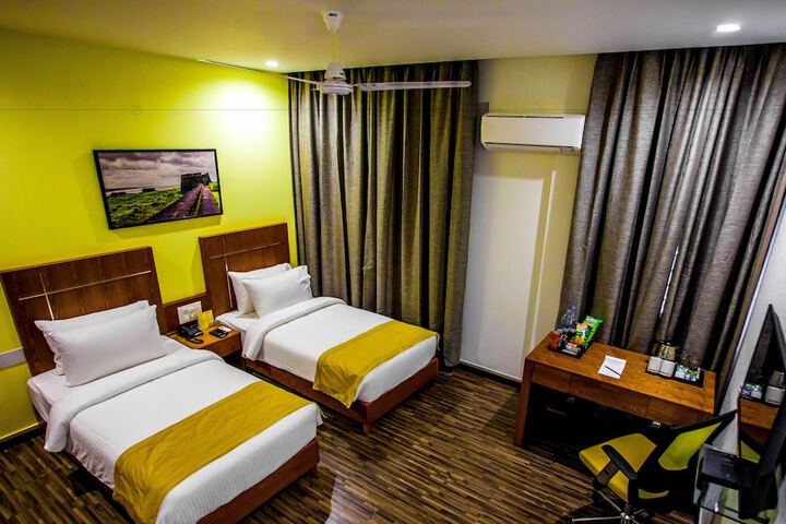 Room 3 of 36