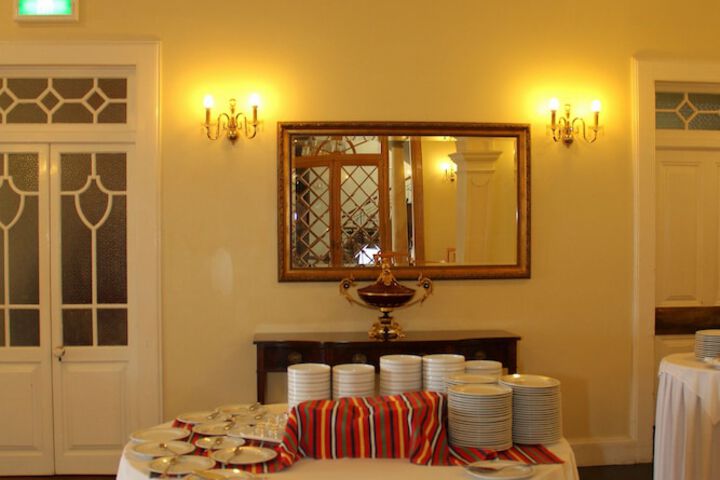 Dining 45 of 85