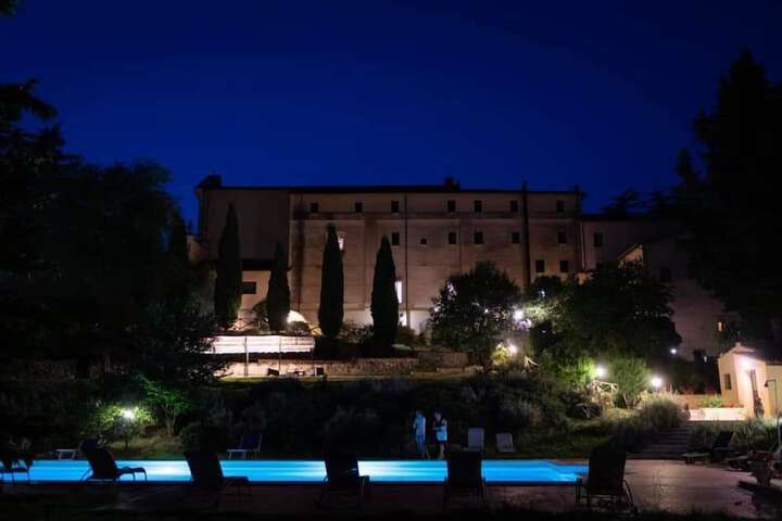 Hotel 38 of 42