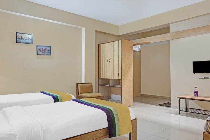 Room 19 of 30