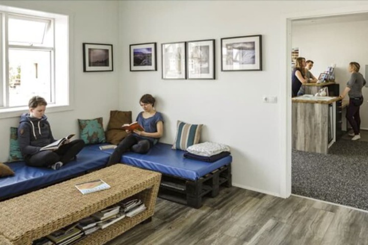 Guest Lobby