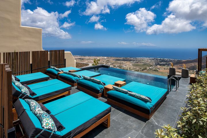 Sundeck 102 of 111