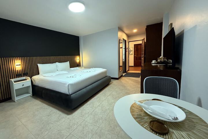 Room 15 of 39