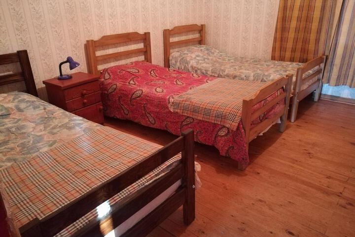 Room 15 of 28