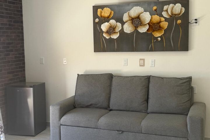 Room 16 of 53